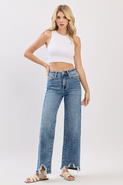 Andrea Jeans