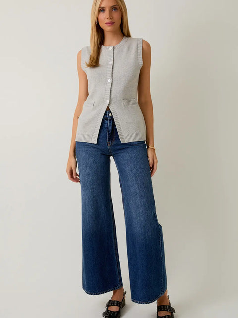 Nicole Vest