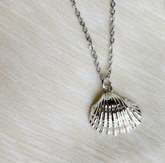 Scallop Seashell Necklace