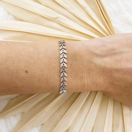 KT Dainty Leaf Bracelet