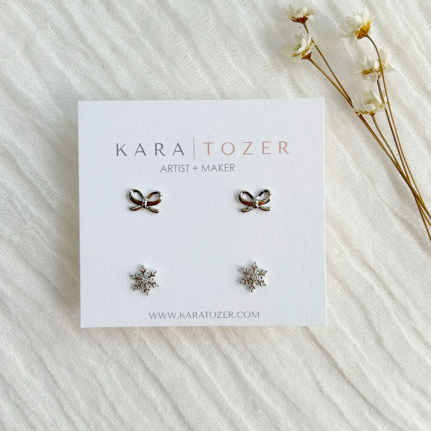 KT Holiday Bow/Snowflake Set